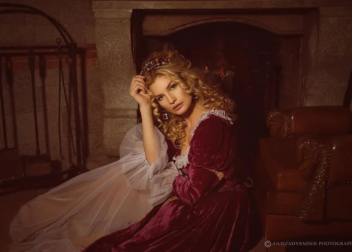 Hotel Brilant Antik Center 4*