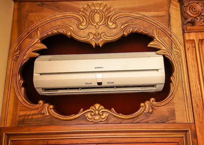 Hotel Brilant Antik Center Tirana