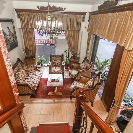 Brilant Antik Center Hotel